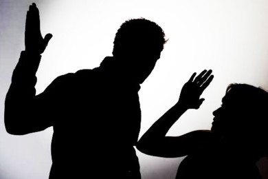 প্রার্থীকে না পেয়ে প্রসূতিকে নির্যাতন
