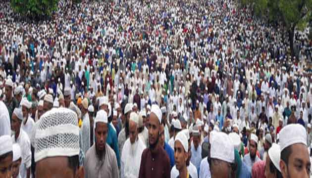 সিলেটের বিভিন্ন ঈদগাহে লাখো মানুষের ঈদের নামাজ আদায়