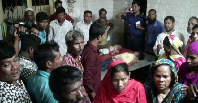 পঞ্চগড়ে বাসের ধাক্কায় দুই সন্তানসহ বাবা নিহত