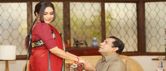 কলকাতার জন্য জুটি বাঁধছেন মোশাররফ করিম ও মম
