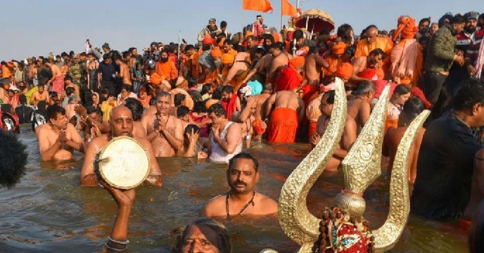 কুম্ভ মেলার চূড়ান্ত শাহী স্নানের পর কার্ফু জারি হরিদ্বারে
