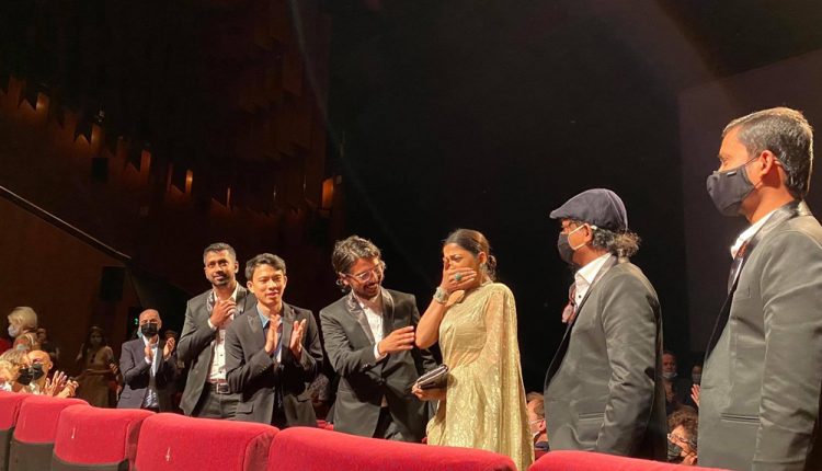 কানে স্ট্যান্ডিং ওভেশন পেল বাংলাদেশের মরিয়ম