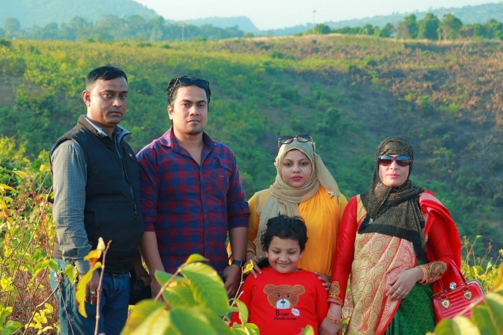 প্রকৃতির টানে ঈদের ছুটিতে ভ্রমণ পিপাসুদের ঢল নেমেছে