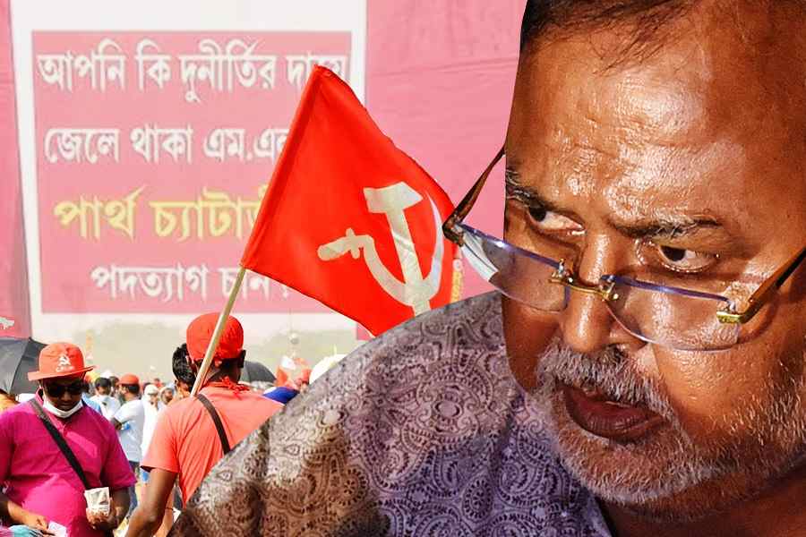 ৩ লাখ ভোটারের বেহালা পশ্চিমে বিধায়ক পার্থের ইস্তফা চেয়ে ‘গণভোট’ নিল সিপিএম, ভোট পড়ল ৪৬১!