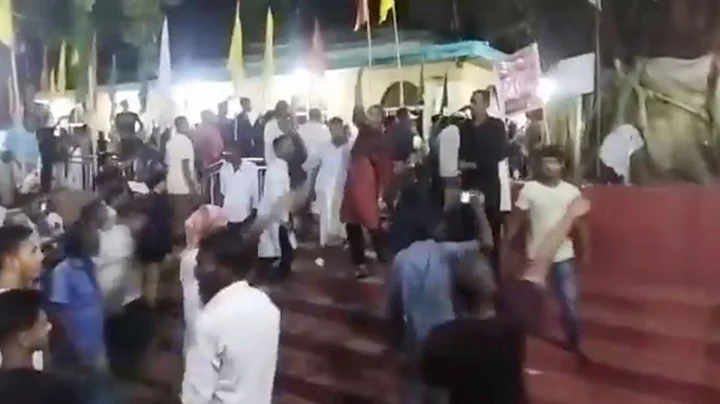 সিলেটের শাহপরাণ (রাহ.) মাজারে গভীর রাতে সং ঘ র্ষ