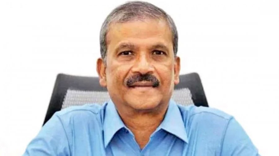 শেখ হাসিনাকে ফেরাতে ইন্টারপোলে রেড এলার্ট জারি করবে সরকার : আসিফ নজরুল