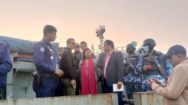 ডাকাতি নাকি ভিন্ন কিছু, জাহাজে সাত খুন নিয়ে রহস্যের ইঙ্গিত